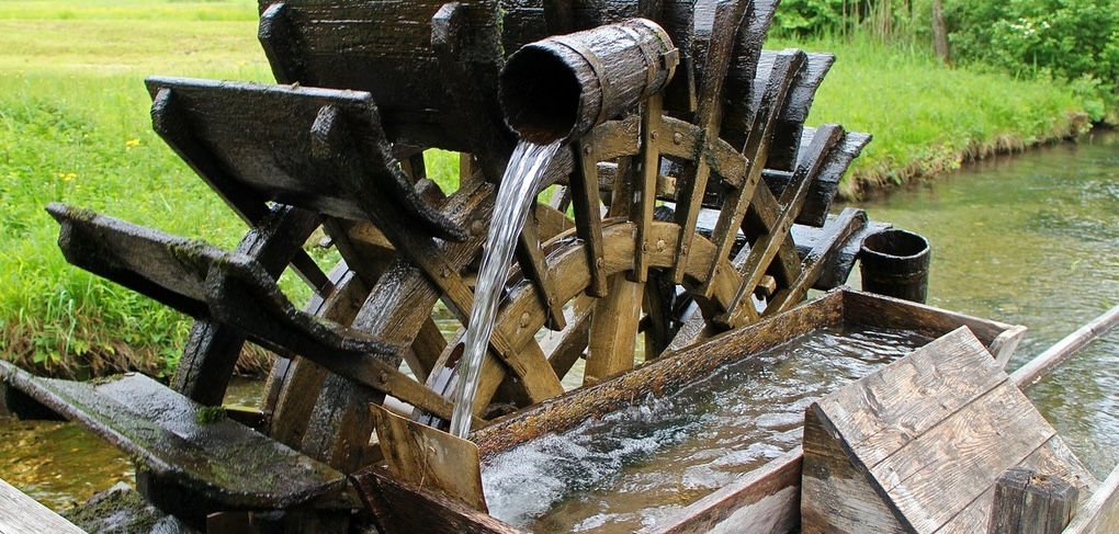 an old wooden waterwheel